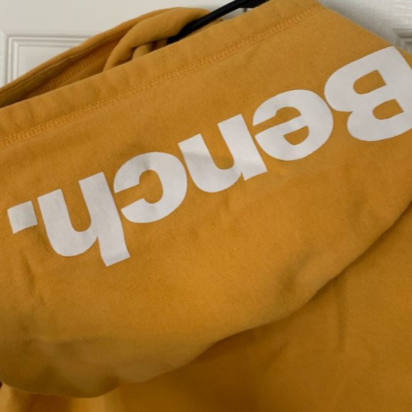 Yellow Bench Cropped Hoodie - Picture 3 of 5